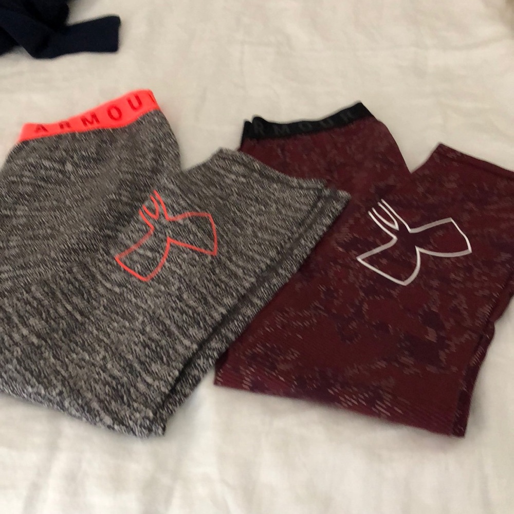 Two pairs small under Armour legging ankle pants